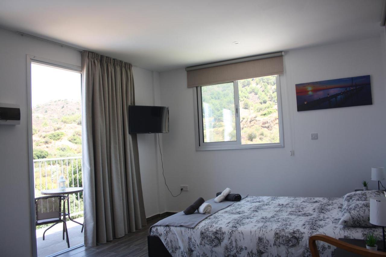 Holiday Apartments,Polynikis Sea-Cret, Pachyammos Ngoại thất bức ảnh